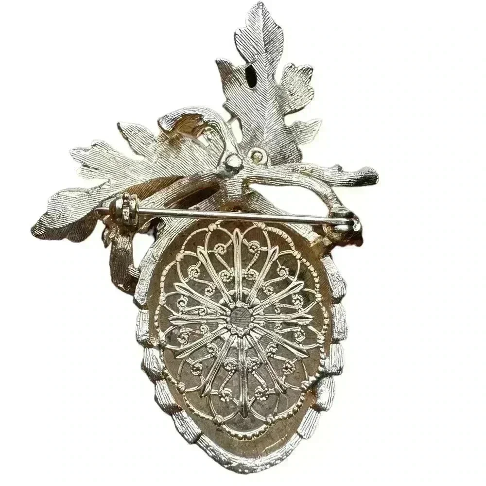 Large Rhinestone Pinecone Brooch Gold Tone 2 1/2” Tall
